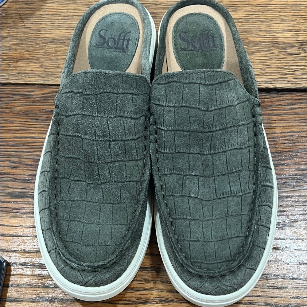 Sofft loafer shoes women’s size 6.5